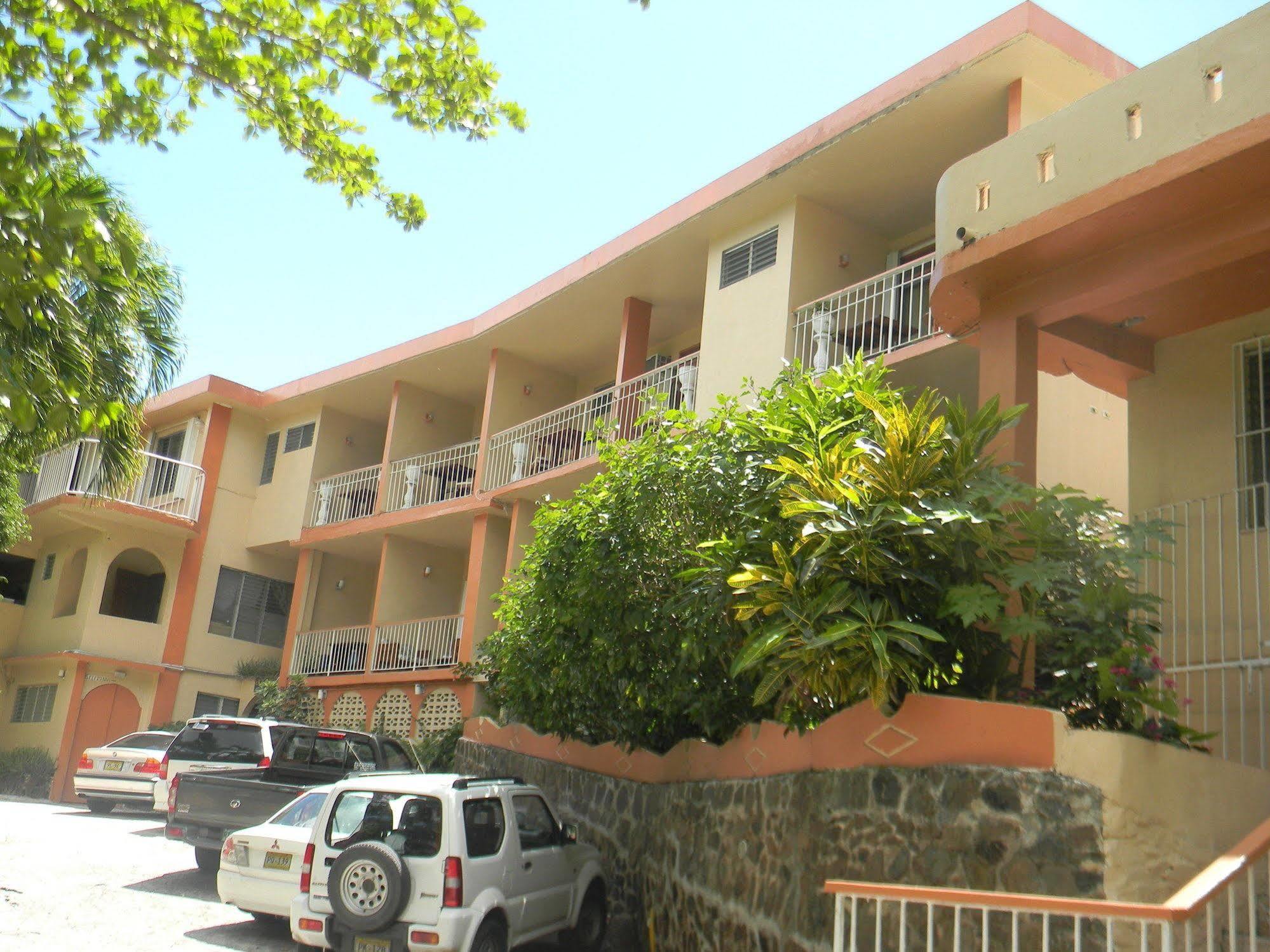 Hotel Castle Maria Tortola Exterior foto